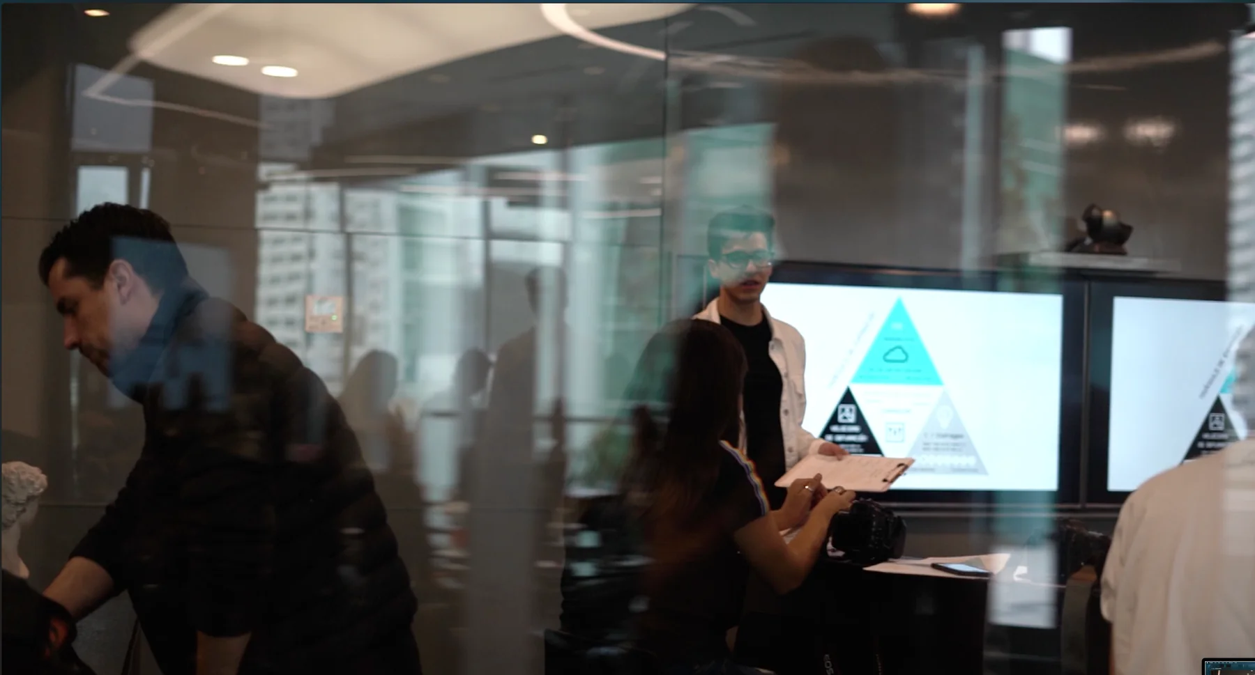 A photography lesson through glass